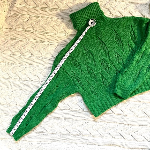 Zara Cropped Wavy Knit Turtleneck Sweater - Picture 7 of 7